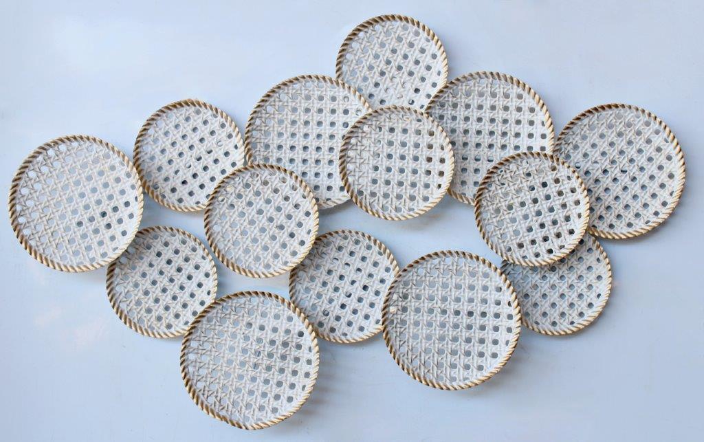 Metal Rattan White & Gold Wall Decor